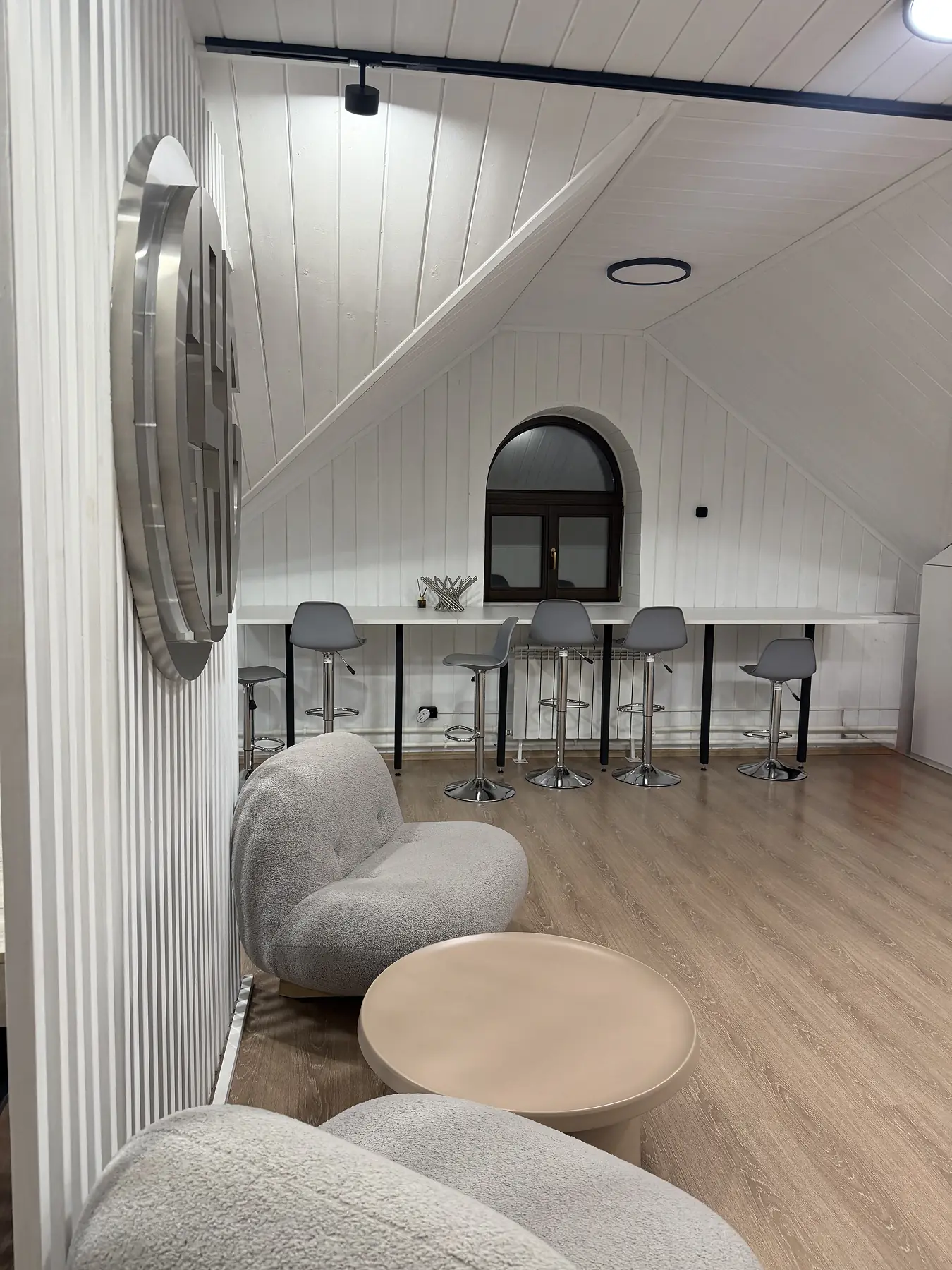Office photo 5